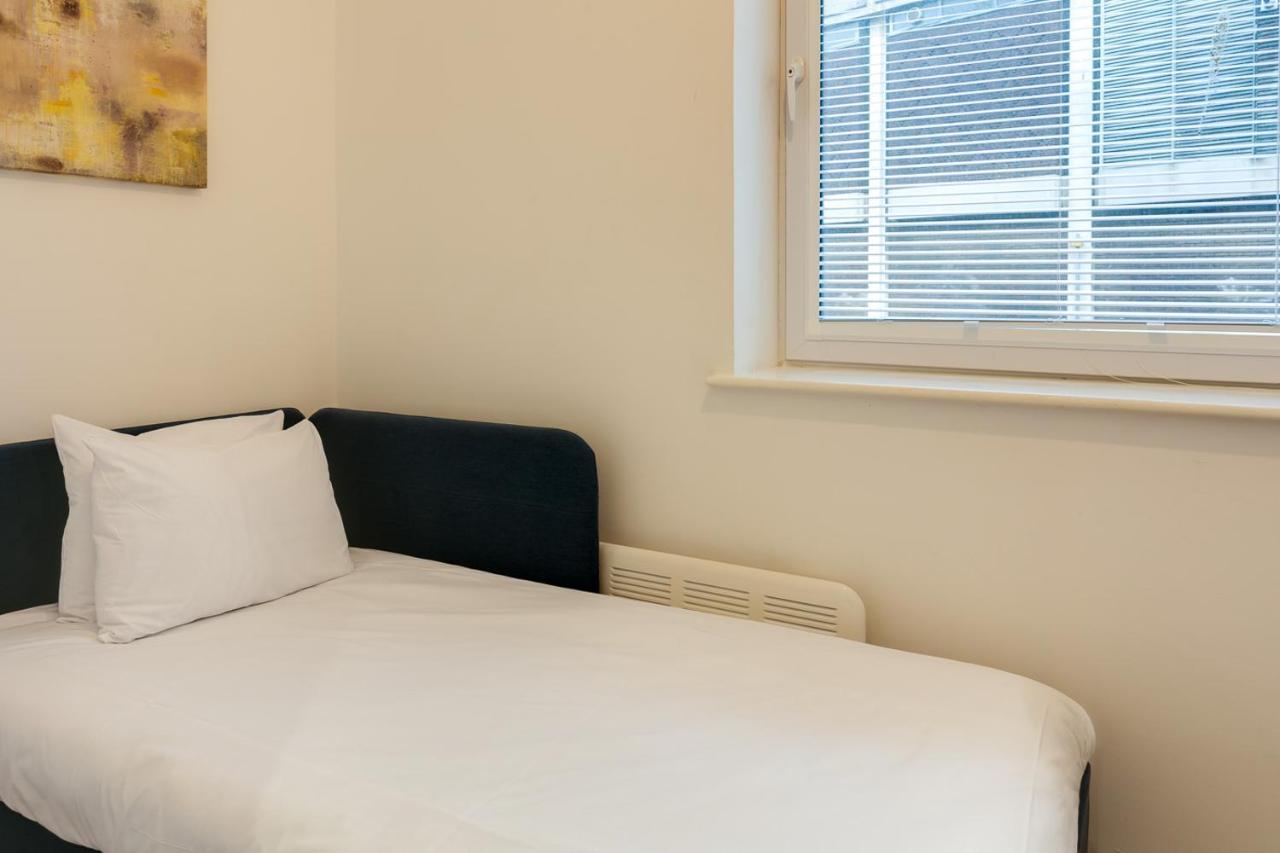 Apartment Charles Hope Swindon